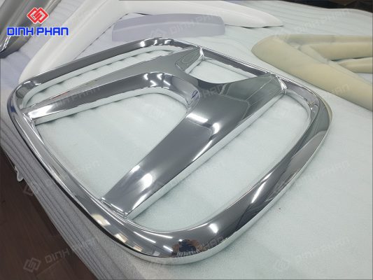 logo honda mạ crom