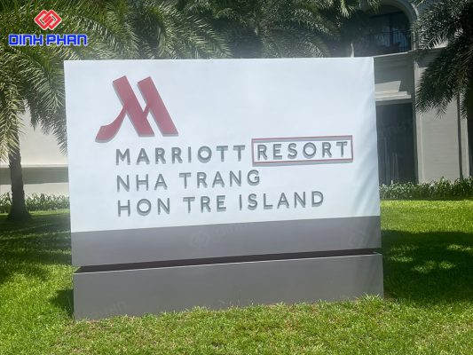 bảng quảng cáo resort marriot