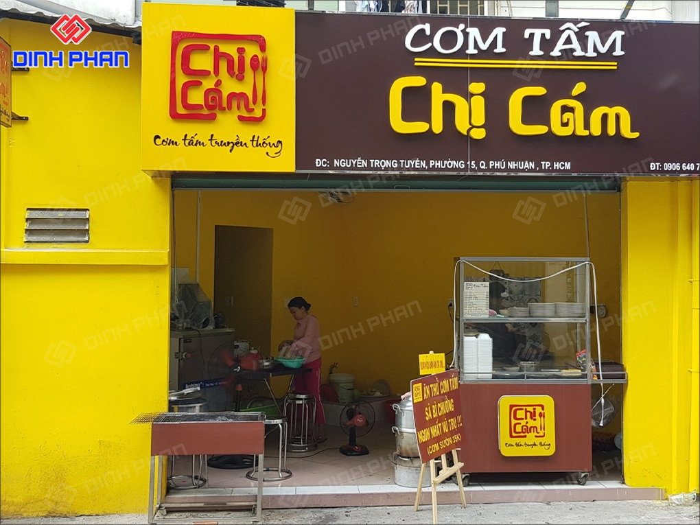 bảng hiệu cơm tấm chị cám