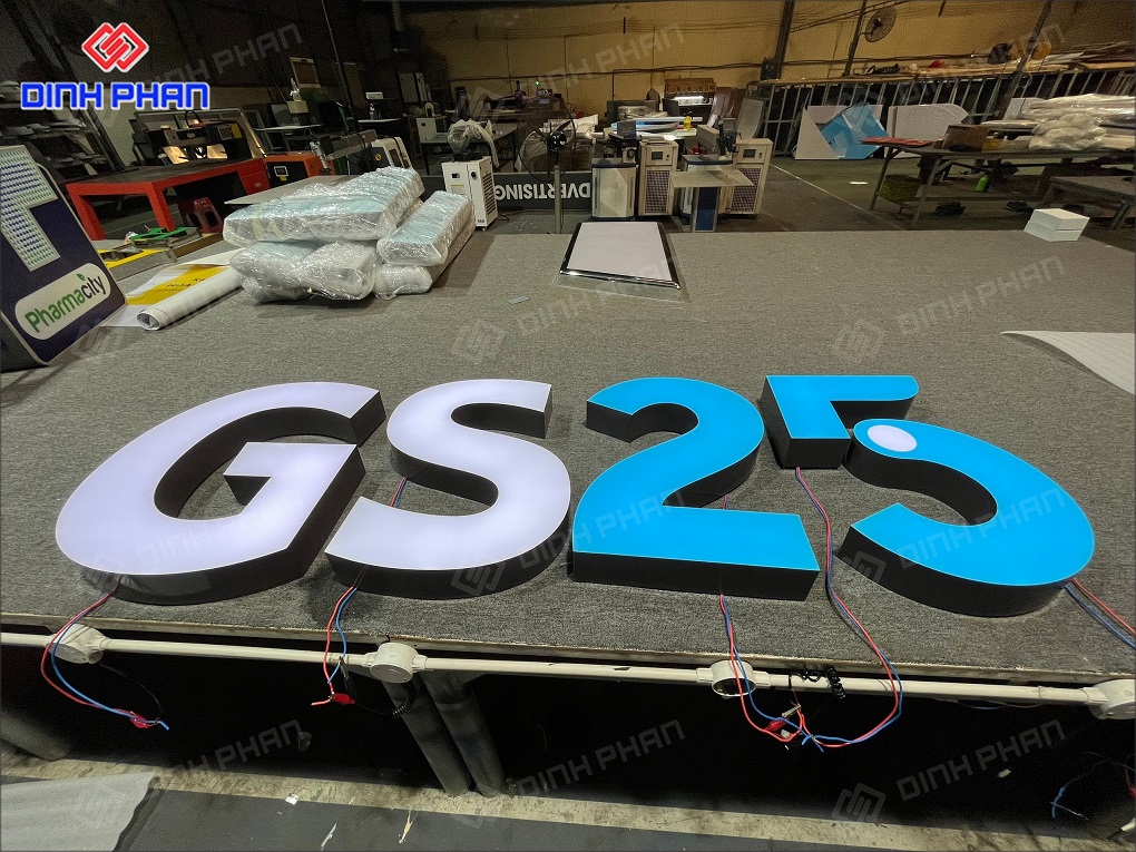 dự án làm bảng hiệu GS25