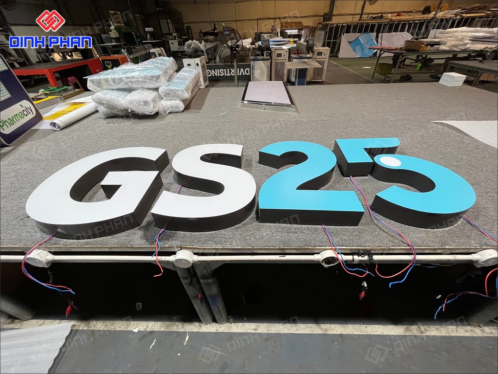 dự án làm bảng hiệu GS25
