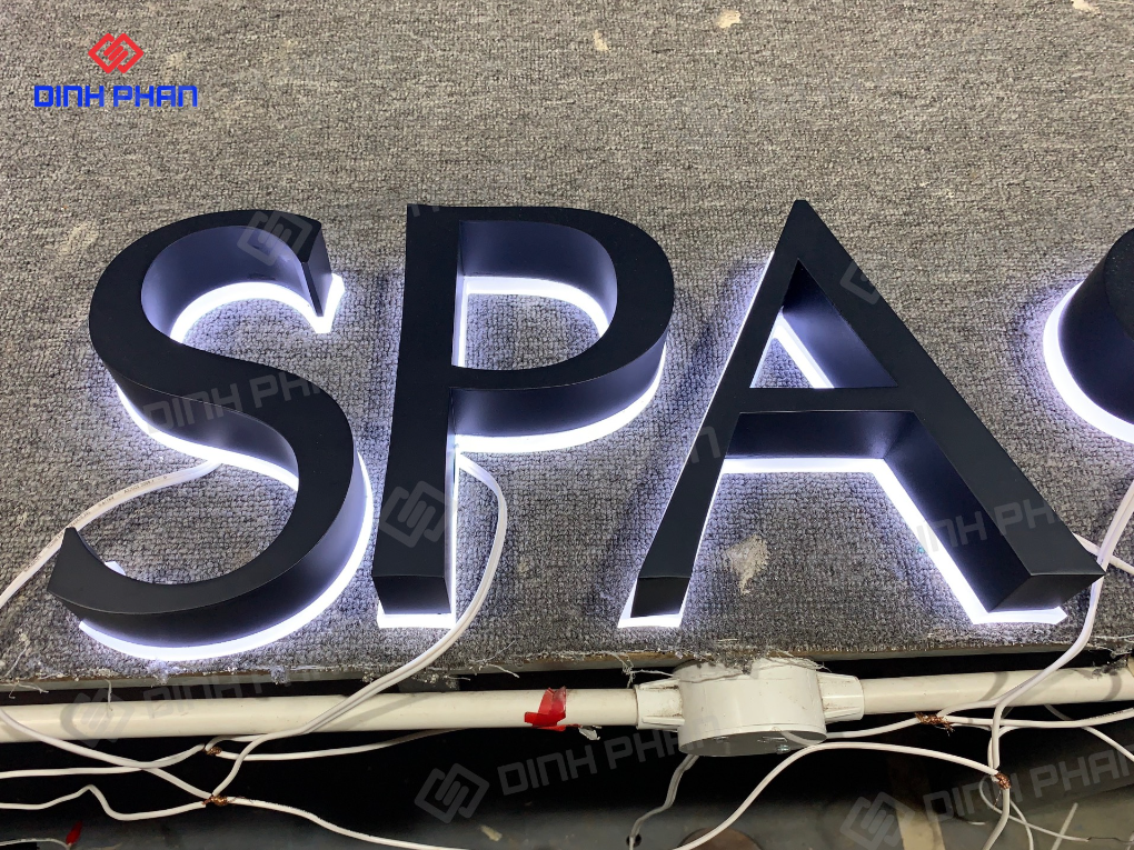 Chữ inox đế mica