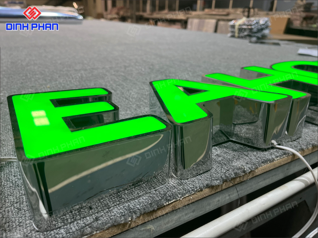 Chữ inox sáng mặt