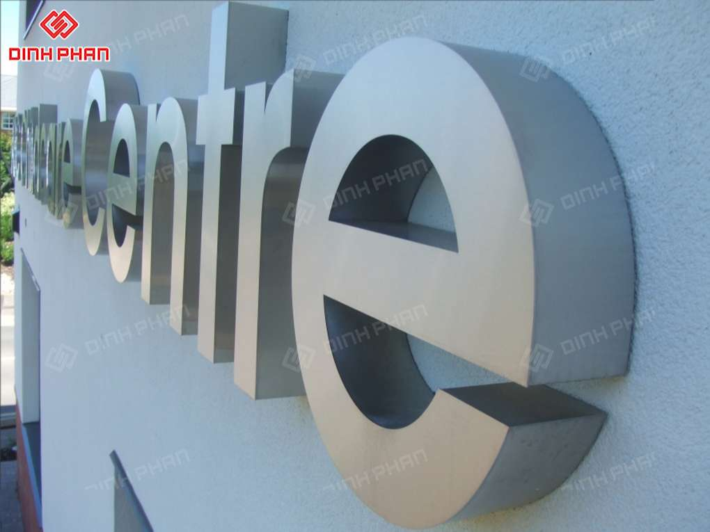 Chữ inox trắng