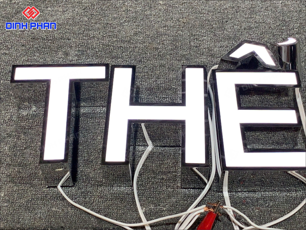 Chữ inox có đèn