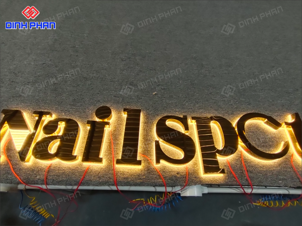 Chữ inox có đèn