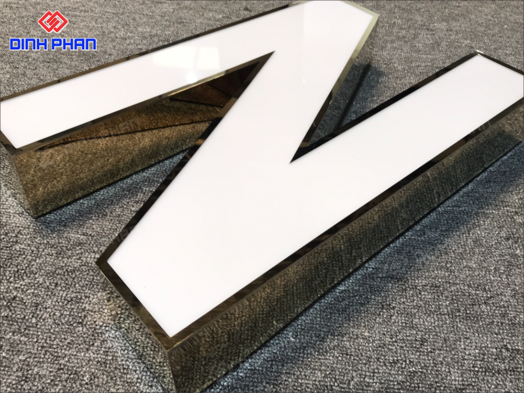 Chữ inox có đèn