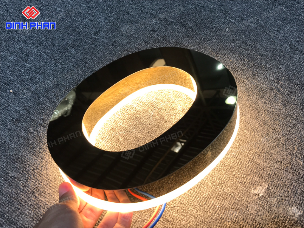Chữ inox có đèn