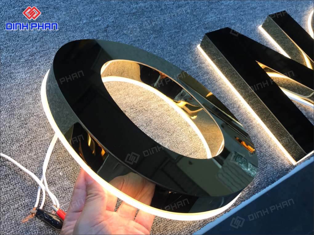 Chữ inox có đèn