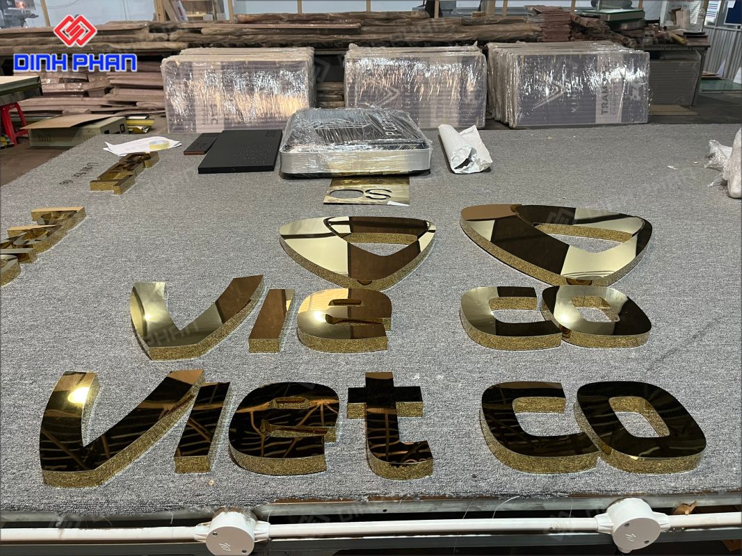 Chữ inox không viền