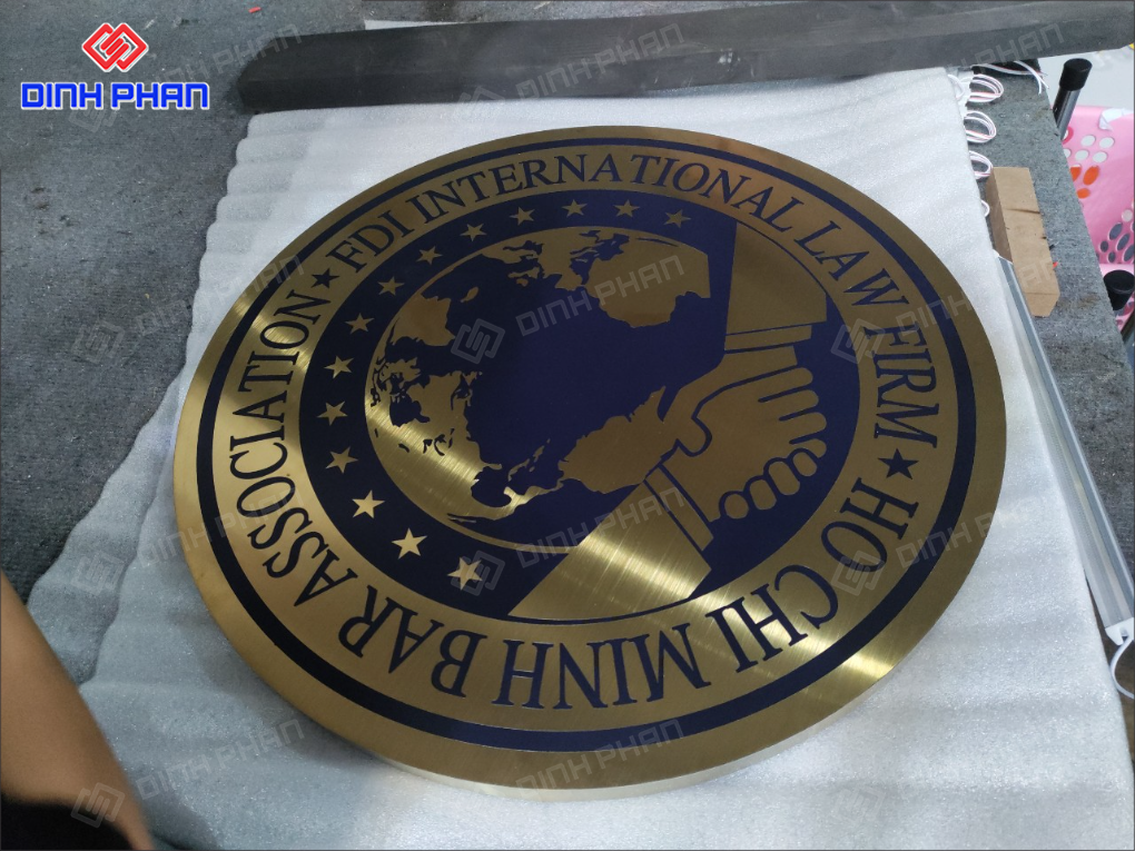 Chữ inox không viền