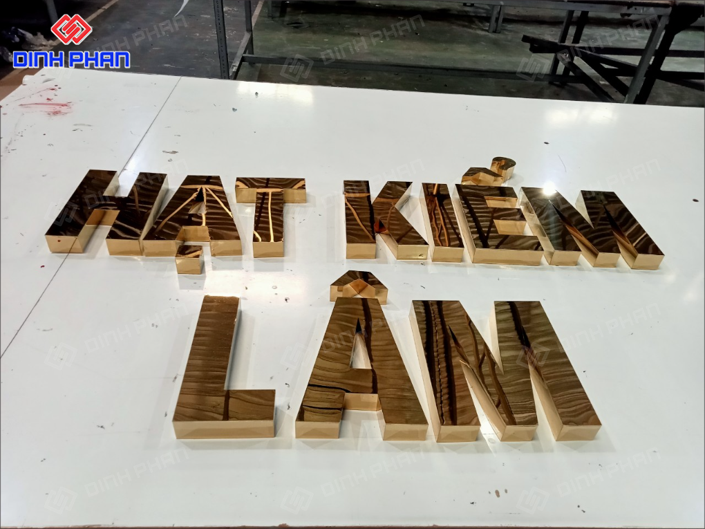 Chữ inox không viền