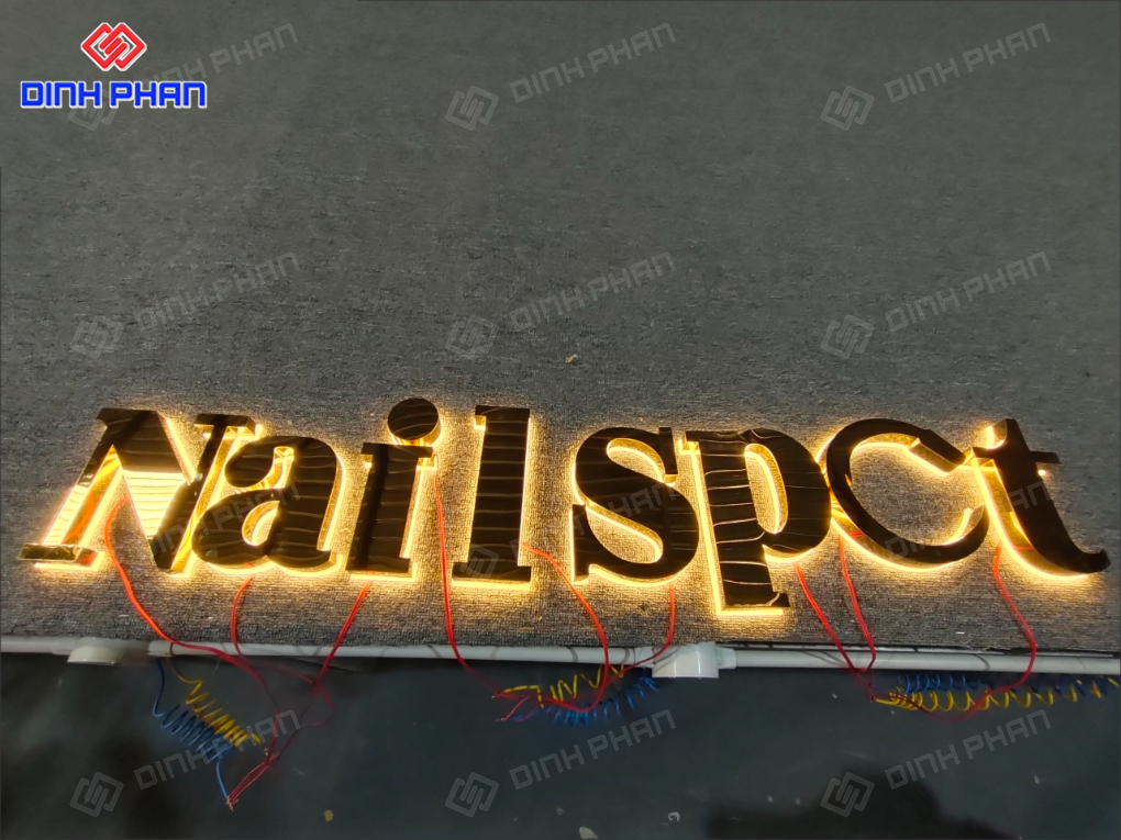 Chữ inox không viền