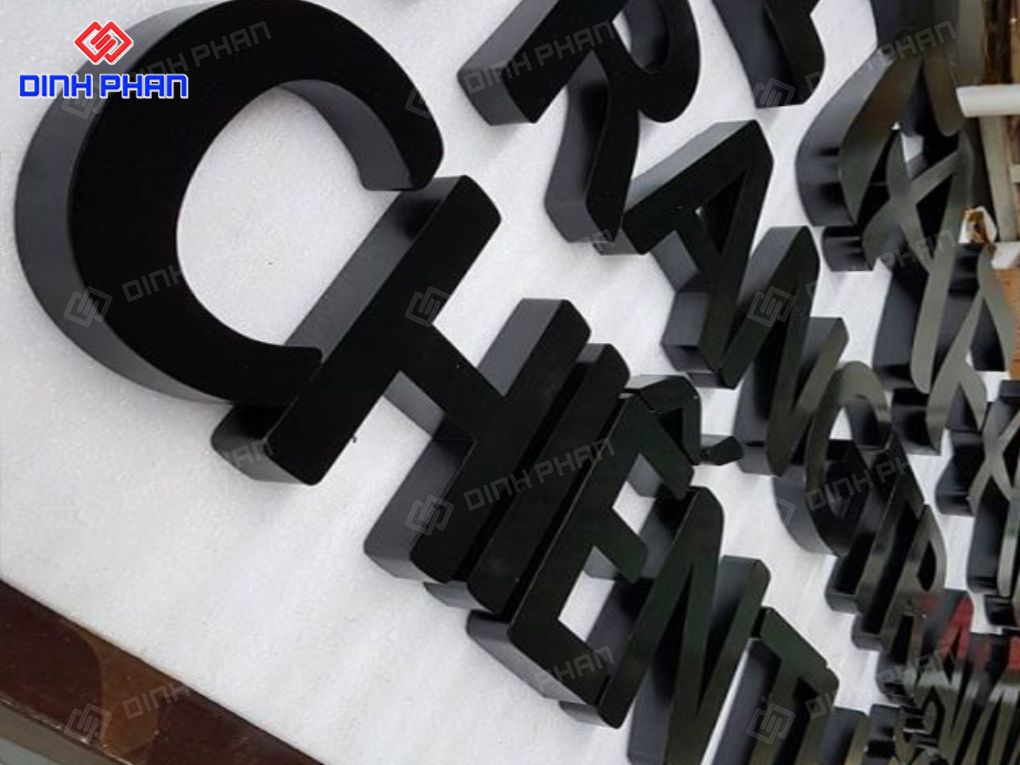 Chữ inox sơn