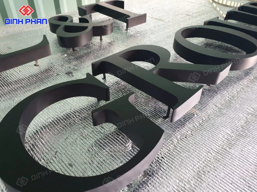 Chữ inox sơn