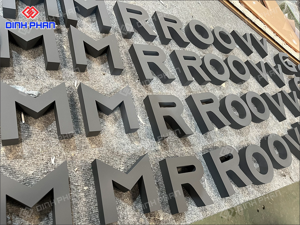 Chữ inox sơn