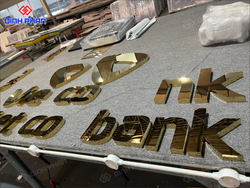 Chữ inox sơn tĩnh điện