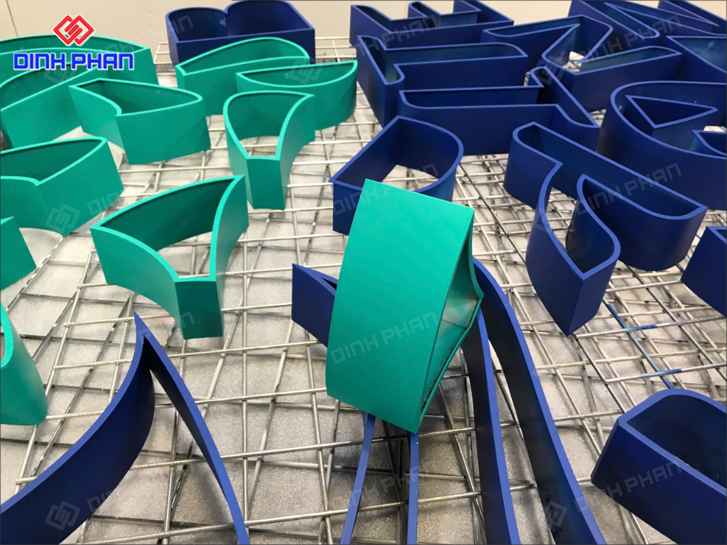 Chữ inox sơn tĩnh điện