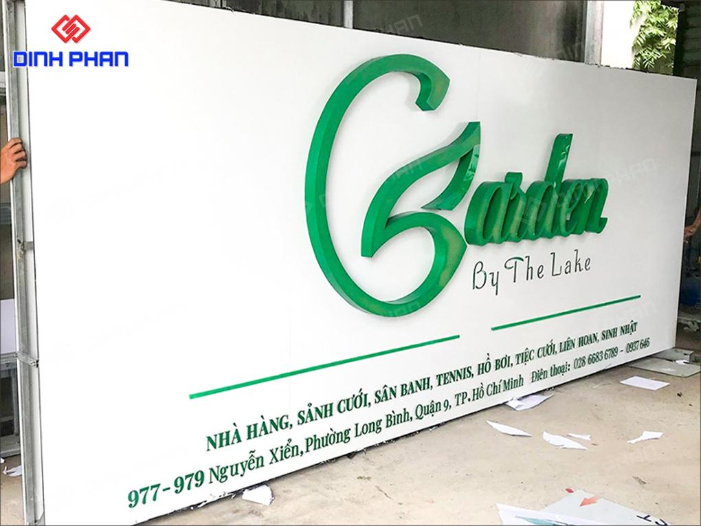 Chữ mica chân alu