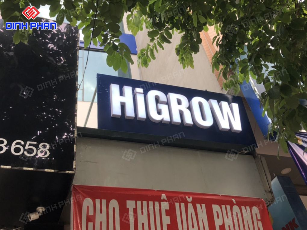 Chữ mica chân Fomex