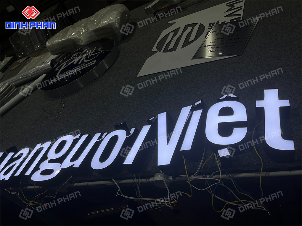 Chữ nhôm Hàn Quốc