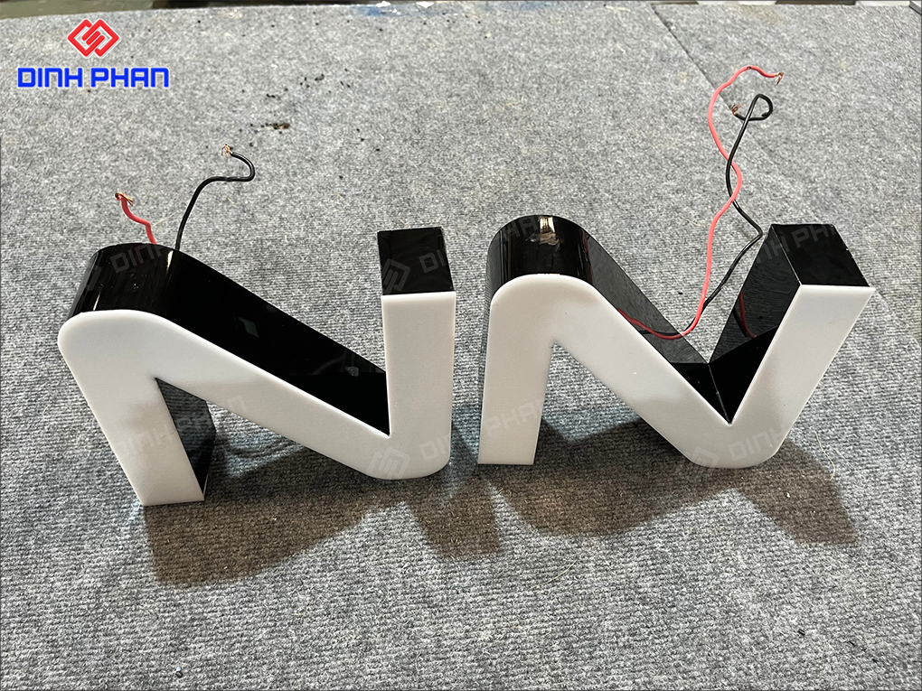 Chữ nhôm không gờ