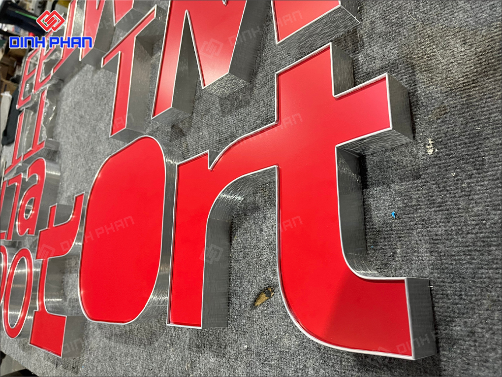 Chữ nhôm trắng xước