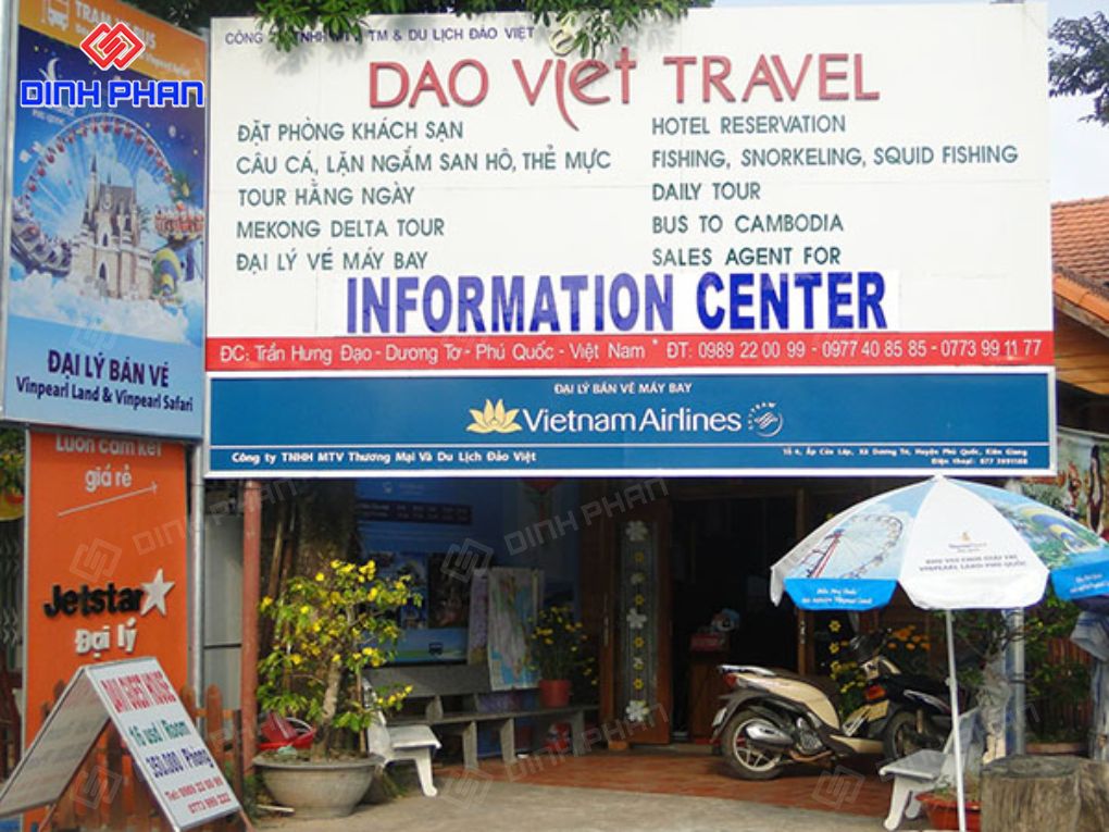 Bảng hiệu du lịch
