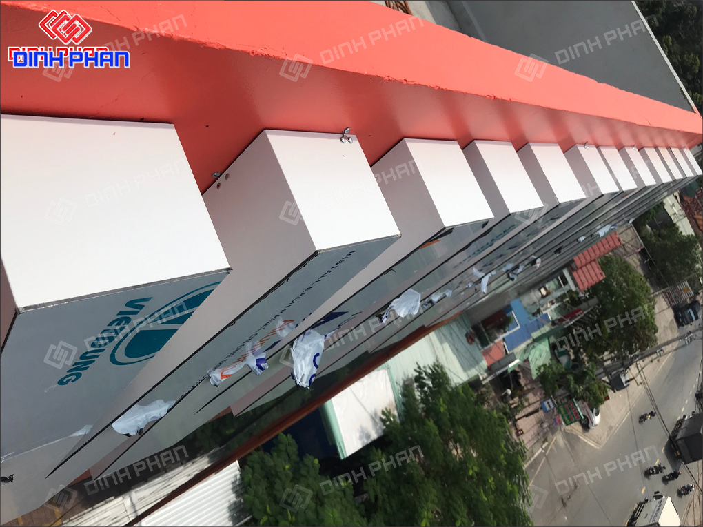 Chữ alu trắng