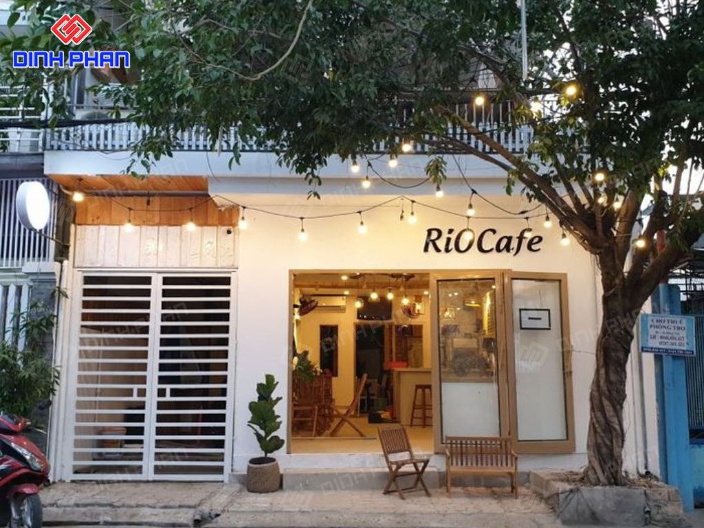 Làm bảng hiệu cafe