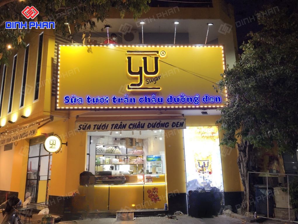 Làm bảng hiệu trà sữa