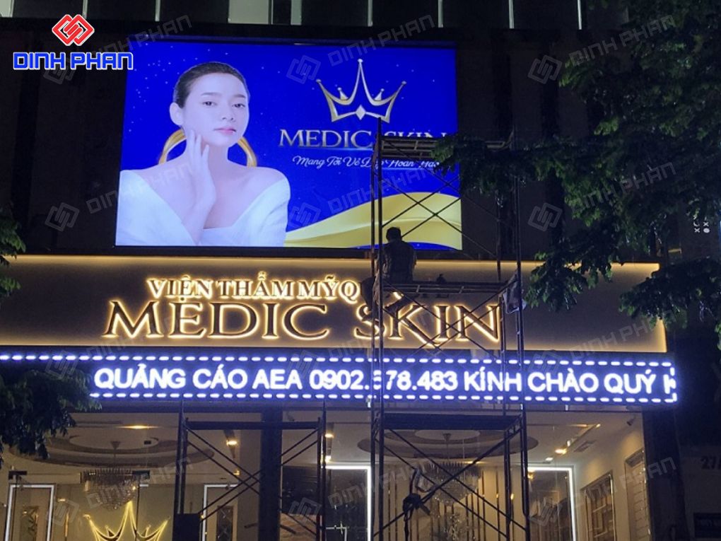 Bảng đèn LED quảng cáo