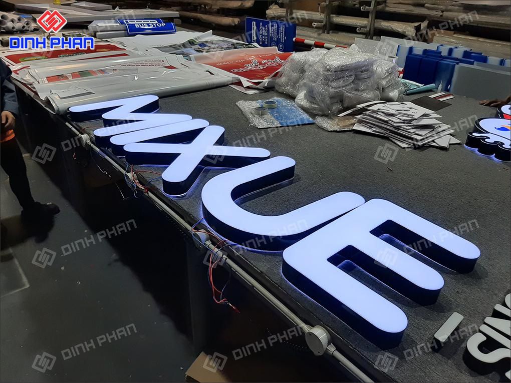 Chữ đèn LED