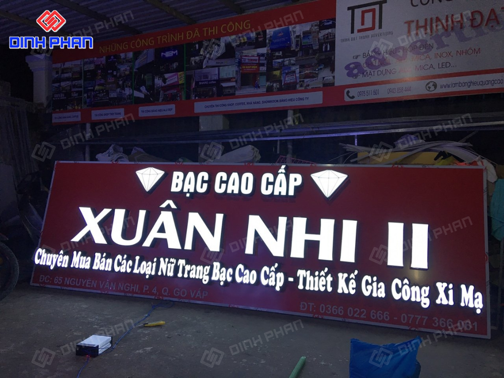 Chữ nổi mica đèn LED