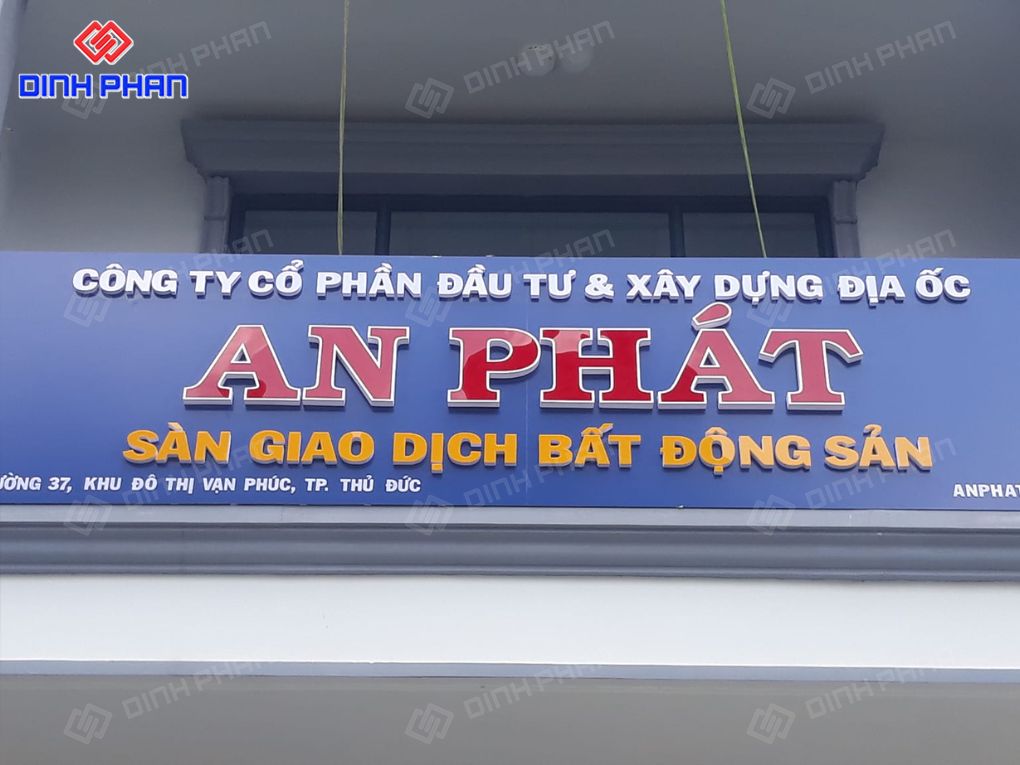 Làm bảng hiệu công ty