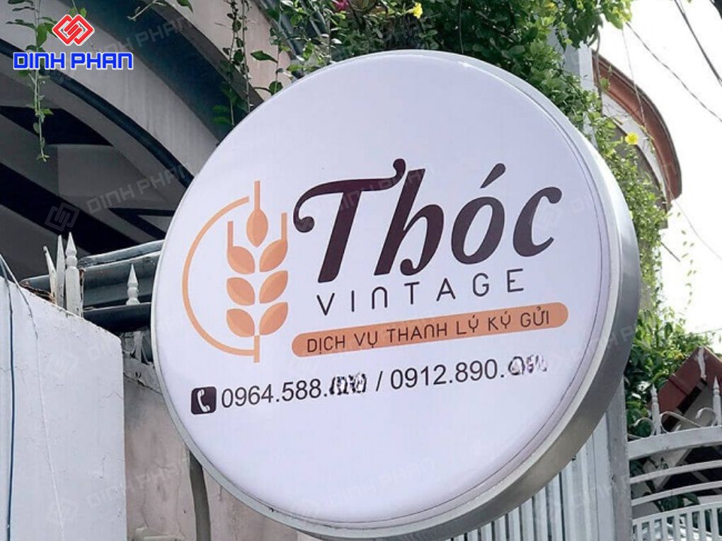Làm bảng hiệu hộp đèn mica