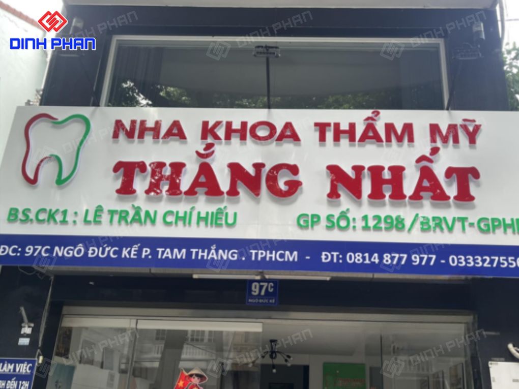 Làm bảng hiệu nha khoa