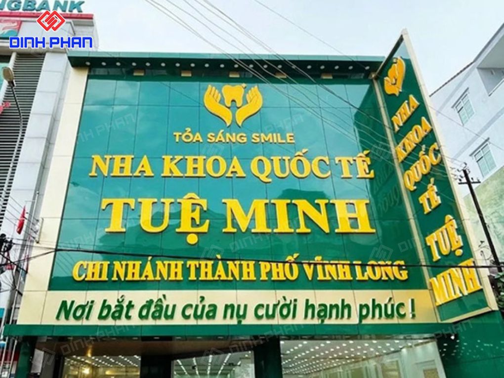 Làm bảng hiệu nha khoa