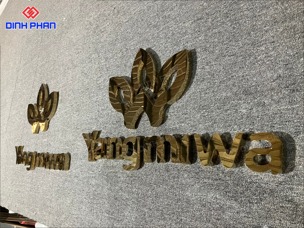 Chữ inox gương vàng