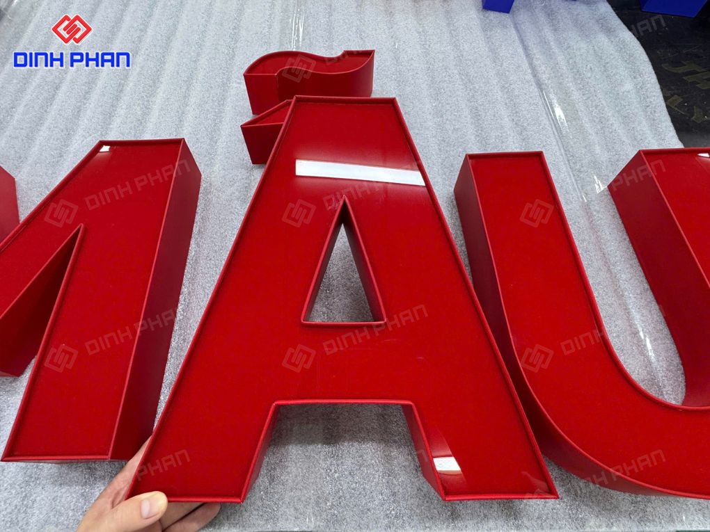 Chữ inox màu