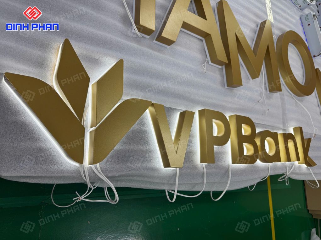 Làm chữ nổi inox giá rẻ