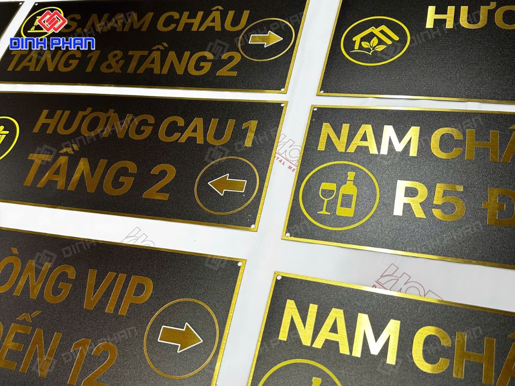 Làm biển số phòng