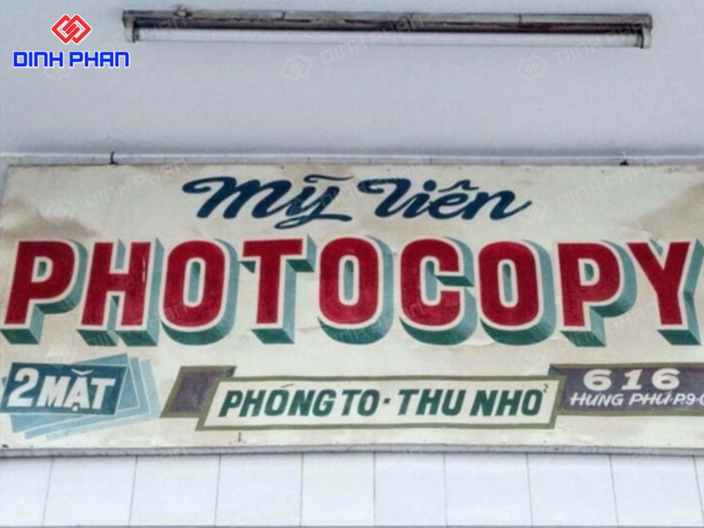 Bảng hiệu Photocopy Mỹ Tiên phong cách hoài cổ.