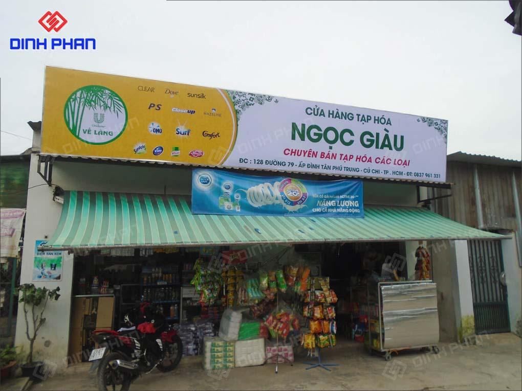 ảng hiệu quảng cáo bạt hiflex Cửa Hàng Tạp Hóa Ngọc Giàu.