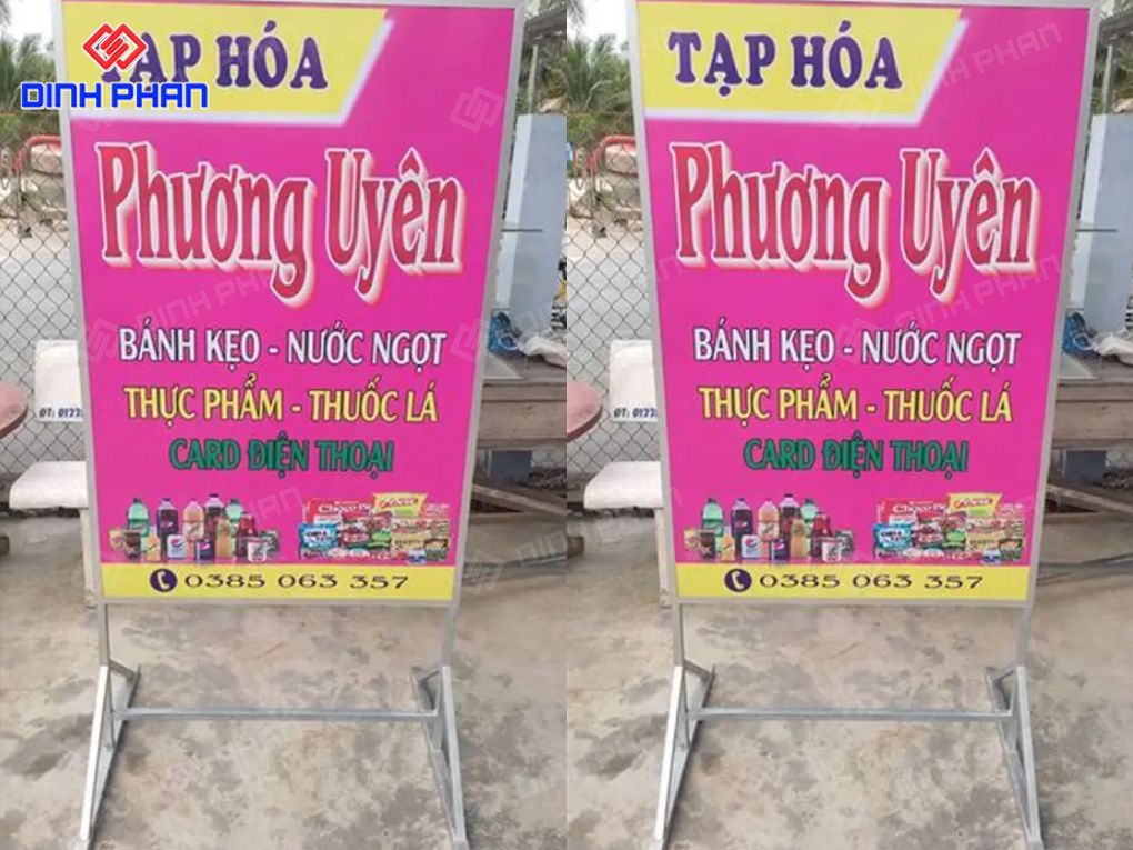 Mẫu bảng hiệu đứng chân sắt hai mặt Tạp Hóa Phương Uyên.