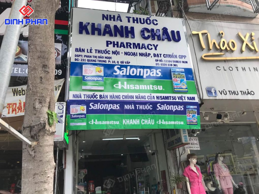 Bảng hiệu nhôm alu chữ nổi nhà thuốc Khanh Châu.