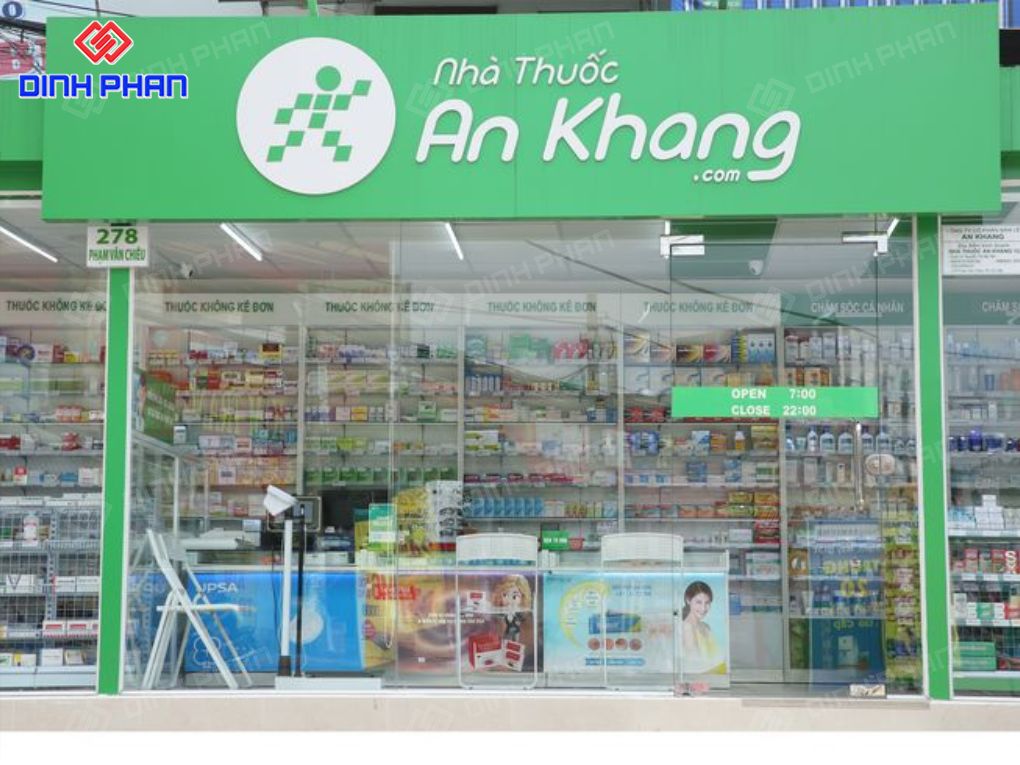 Bảng hiệu mặt tiền hiện đại chuỗi nhà thuốc An Khang.