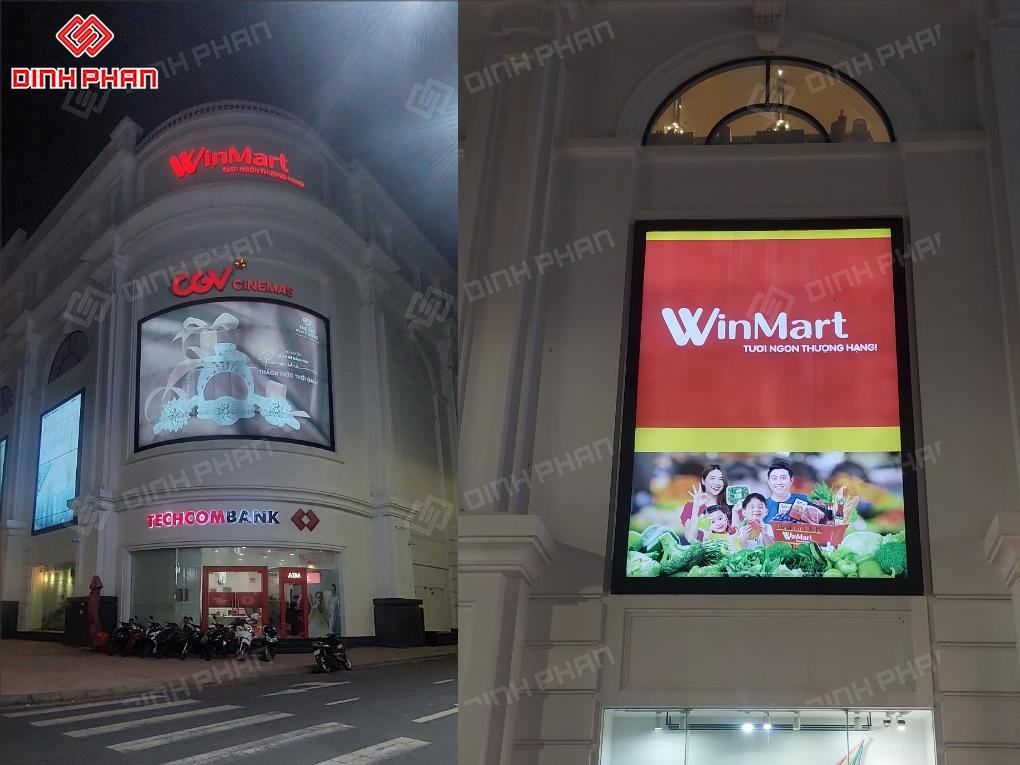 Thi công bảng hiệu hộp đèn quảng cáo WinMart tại trung tâm thương mại